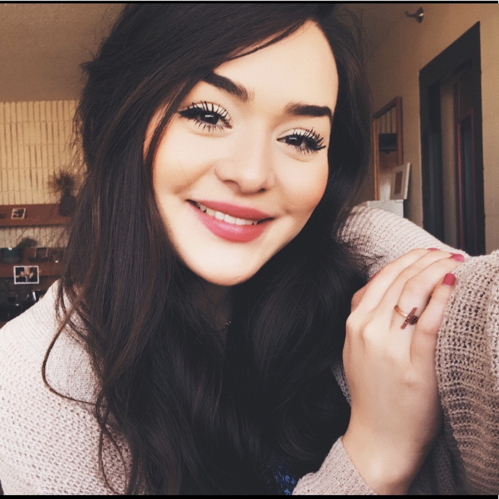 Meet your Posher, Melissa